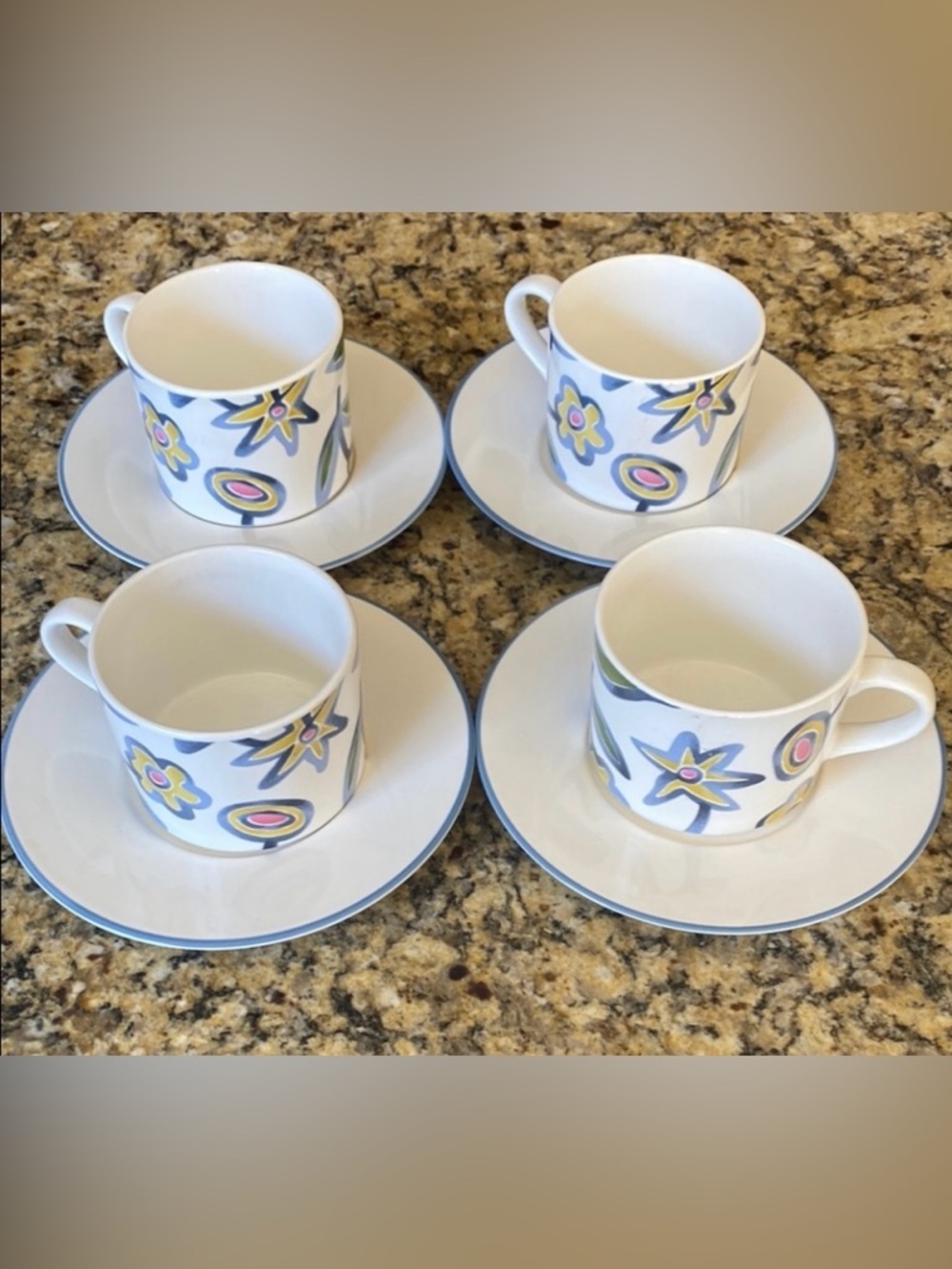 Pottery Barn off-white, Blue and Yellow Bunch, coffee/tea Mugs. Set of 4
